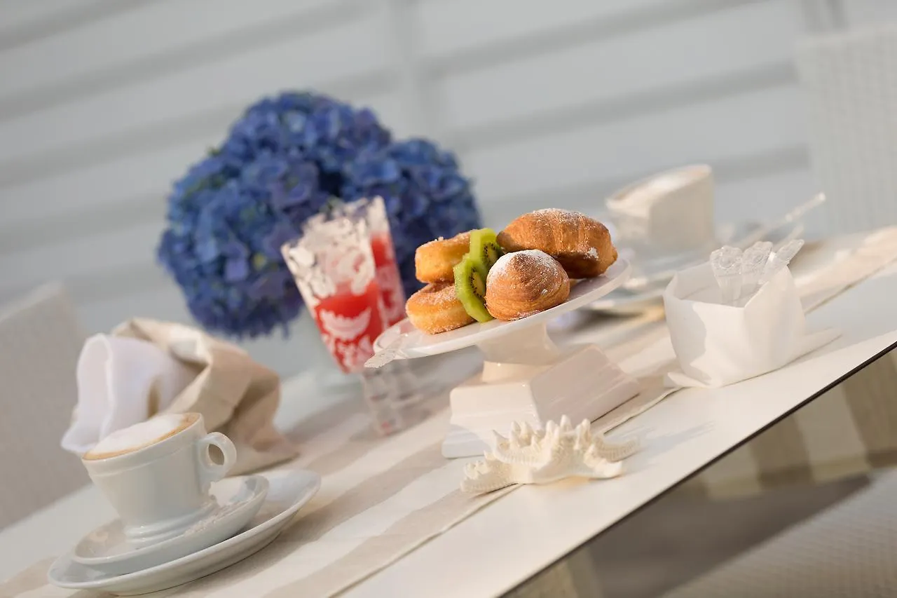 Hotel Magic Riccione 3*,  Italien
